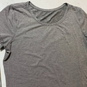 Lululemon Tee